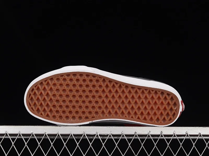 All categories Vans Vans series Vans Hi Vans high-top Vans Filmore Hi Vans official classic black and white high street retro casual skate shoes VN0A5HZLIJU